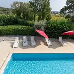Libra Villa *